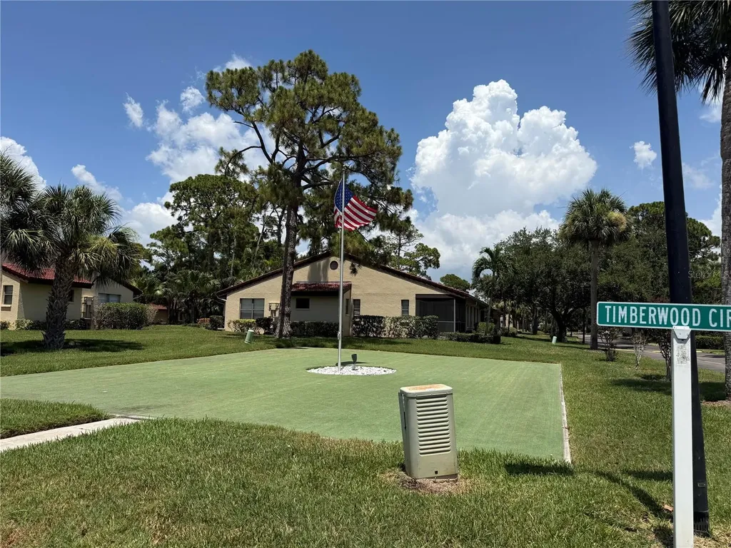 3637 Yellow Pine Court Sarasota FL 34238