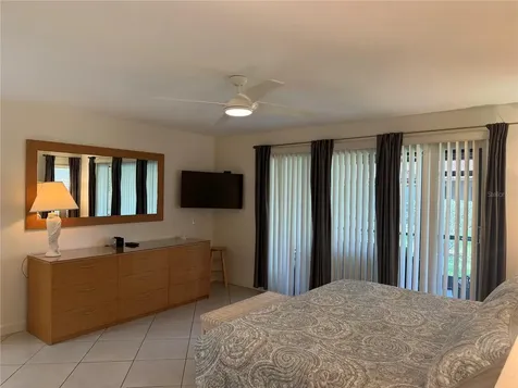 3637 Yellow Pine Court Sarasota FL 34238