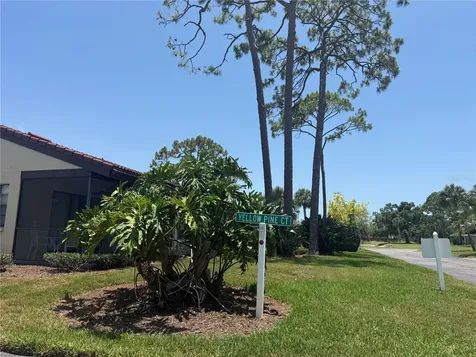 3637 Yellow Pine Court Sarasota FL 34238