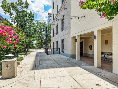 408 W University Avenue Gainesville FL 32601