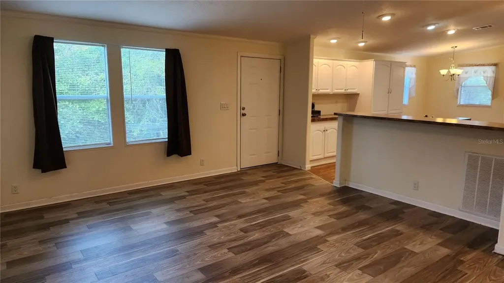 2251 SE 146th Circle Morriston FL 32668