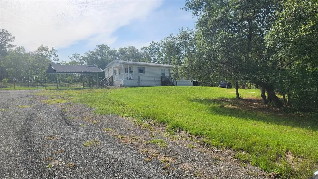 2251 SE 146th Circle Morriston FL 32668