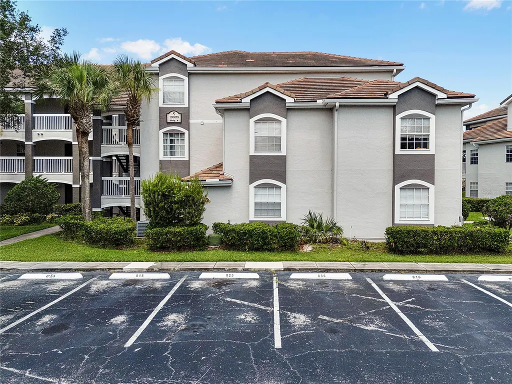 13929 Fairway Island Drive Orlando FL 32837