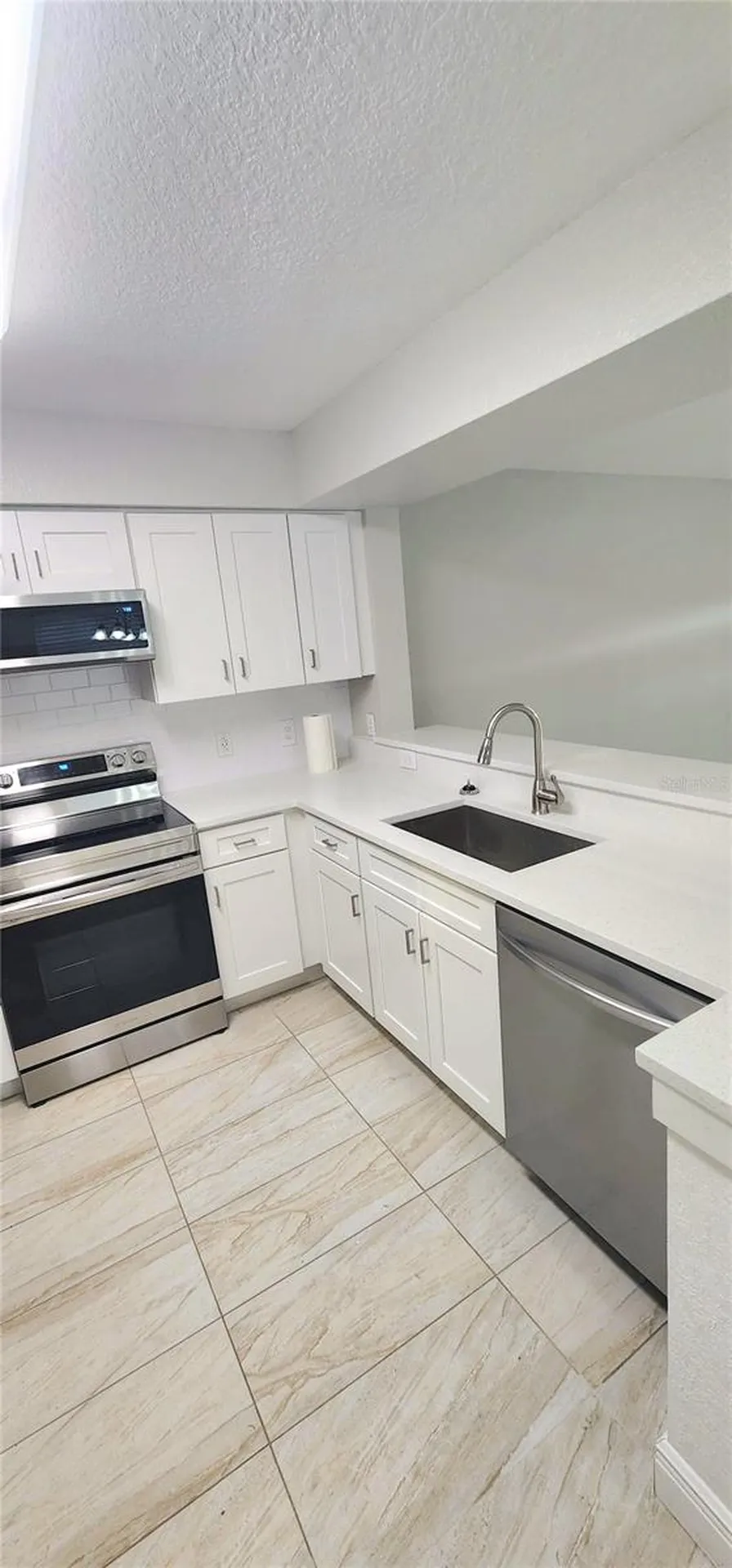 13929 Fairway Island Drive Orlando FL 32837