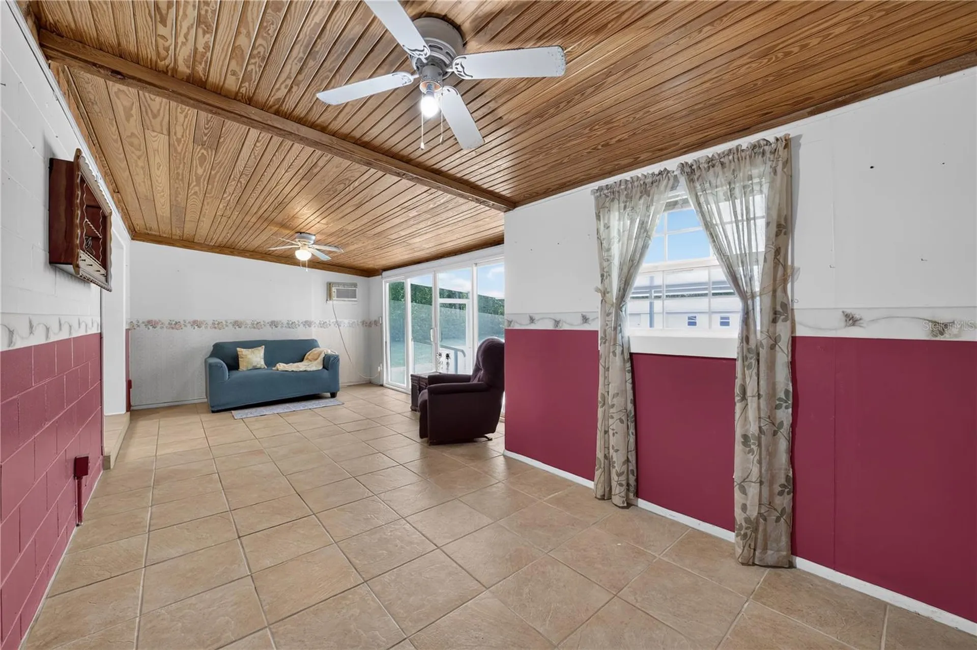 2875 NE 49th Street Ocala FL 34479