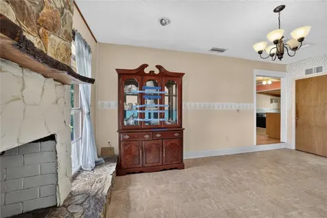 2875 NE 49th Street Ocala FL 34479