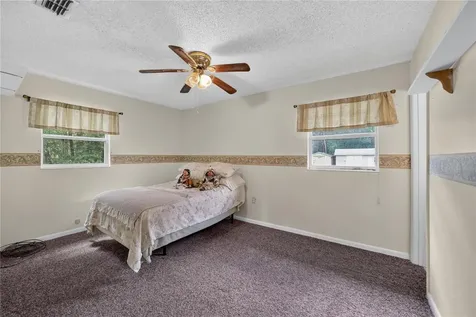 2875 NE 49th Street Ocala FL 34479