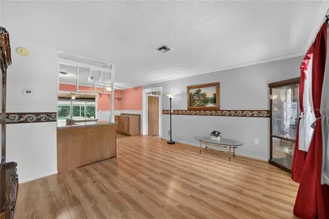2875 NE 49th Street Ocala FL 34479