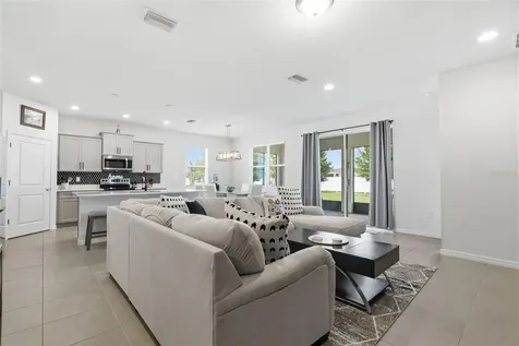 13237 Waterleaf Garden Circle Riverview FL 33579