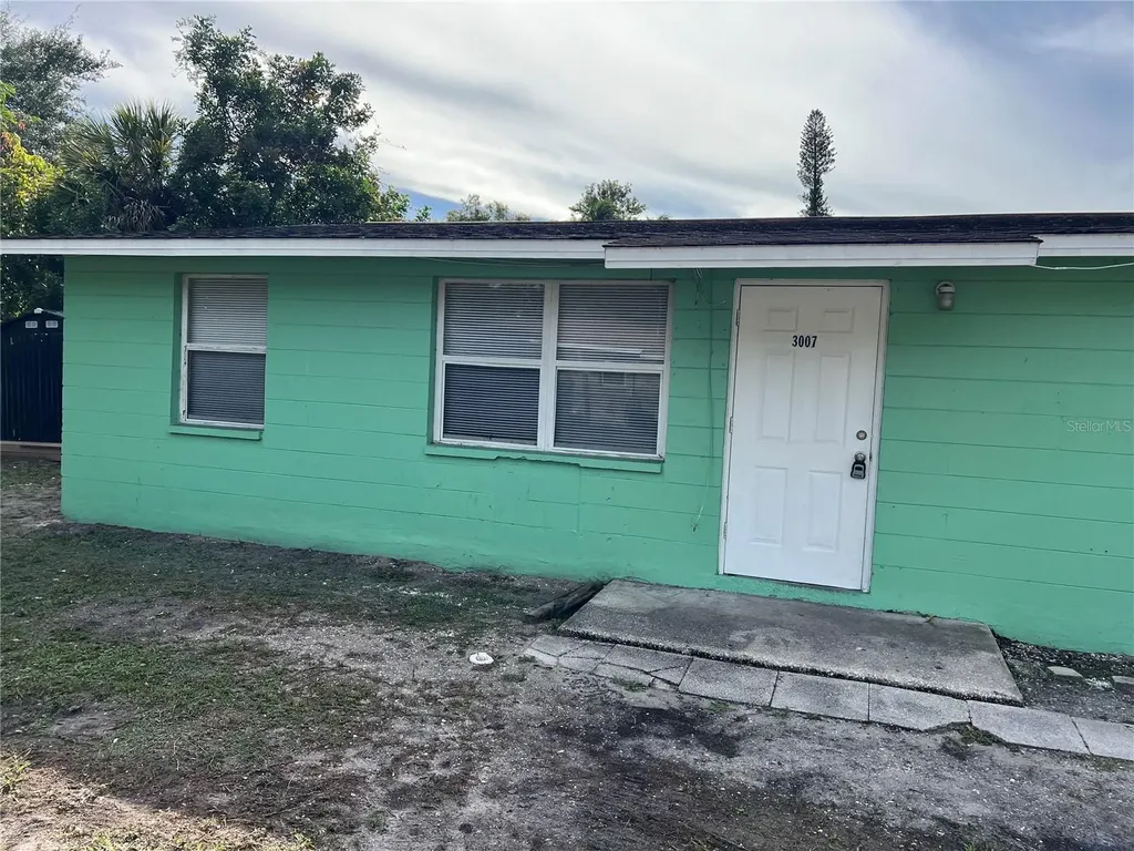 3007 14th St E Bradenton FL 34208