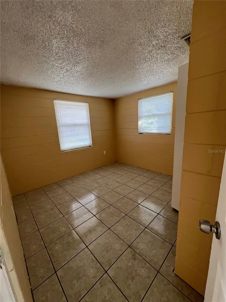 3007 14th St E Bradenton FL 34208