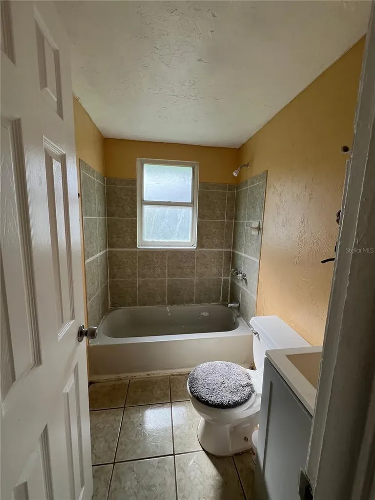 3007 14th St E Bradenton FL 34208