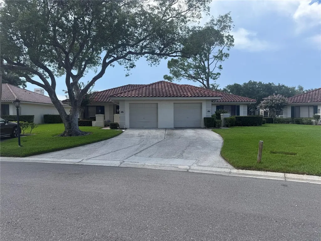 18425 Aintree Court Tampa FL 33647