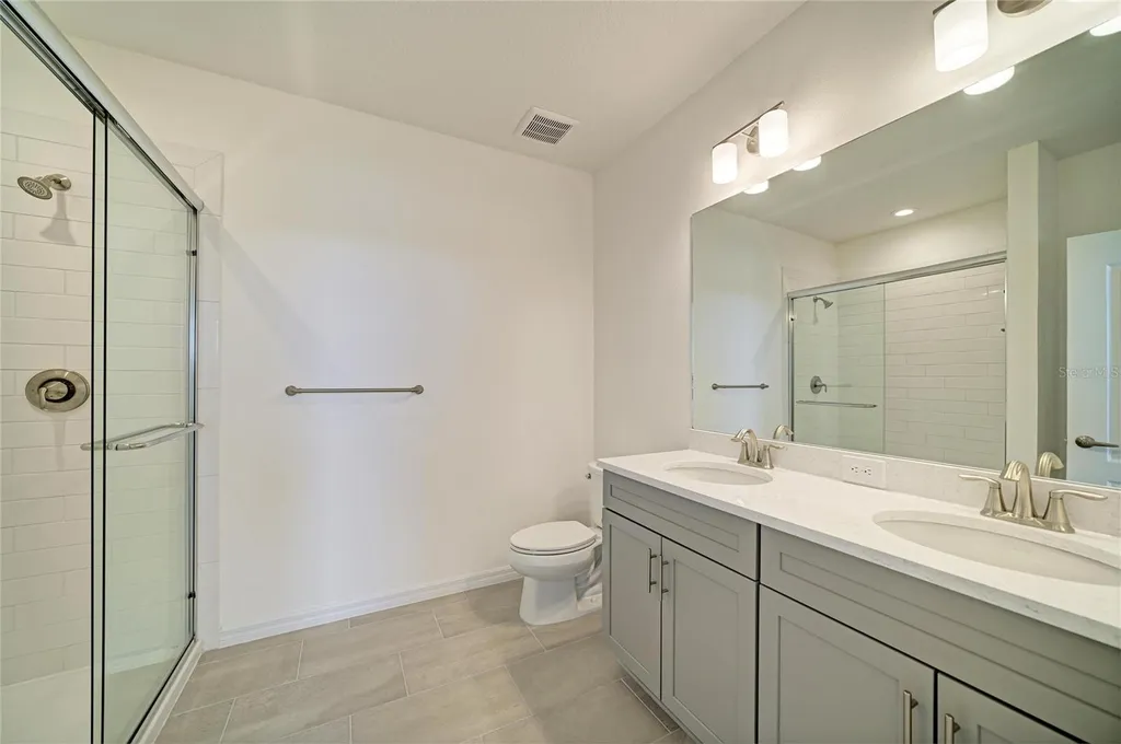 2206 Washington Palm Court Bradenton FL 34212