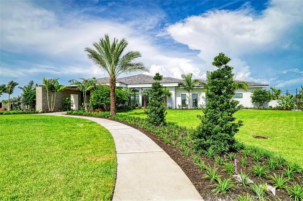 2206 Washington Palm Court Bradenton FL 34212