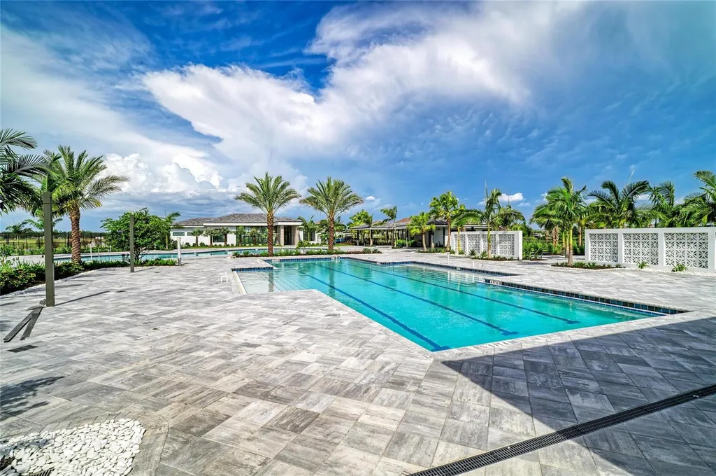 2206 Washington Palm Court Bradenton FL 34212