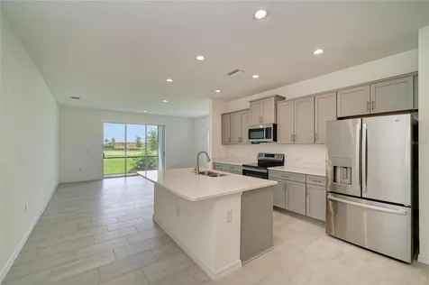 2206 Washington Palm Court Bradenton FL 34212