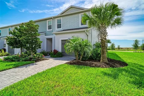 2206 Washington Palm Court Bradenton FL 34212