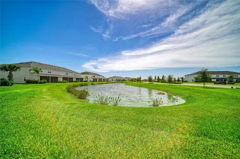 2206 Washington Palm Court Bradenton FL 34212