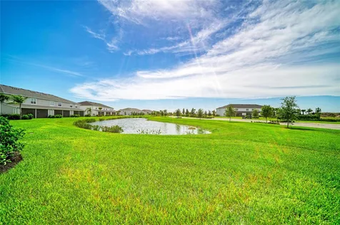 2206 Washington Palm Court Bradenton FL 34212