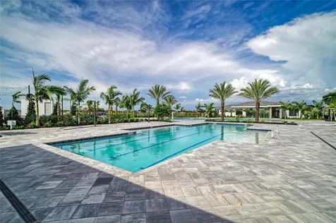 2206 Washington Palm Court Bradenton FL 34212