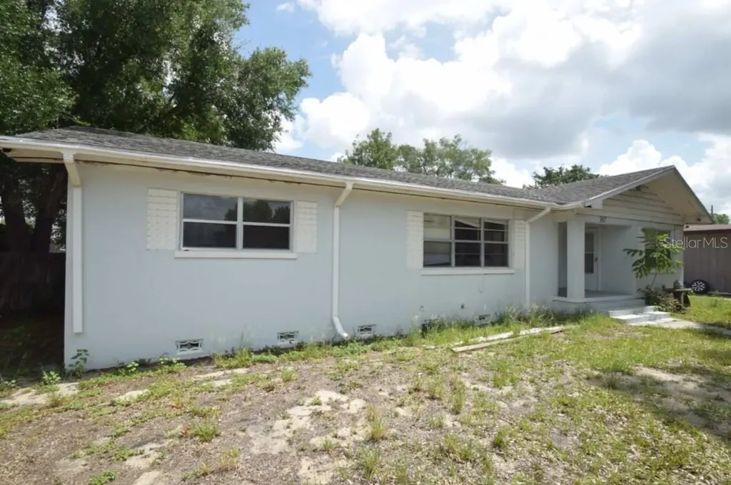 307 Steedly Avenue Lake Wales FL 33853