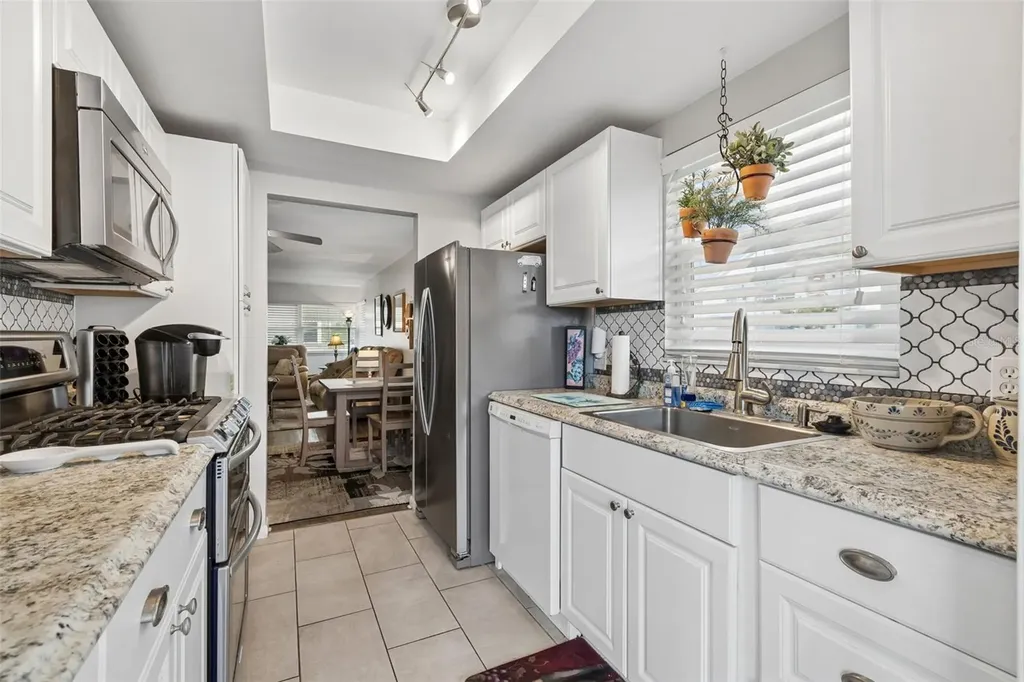 5875 18th Street N St Petersburg FL 33714