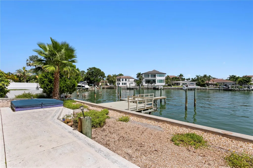 115 Aleta Drive Belleair Beach FL 33786