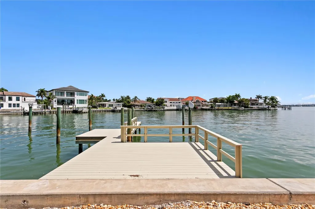 115 Aleta Drive Belleair Beach FL 33786