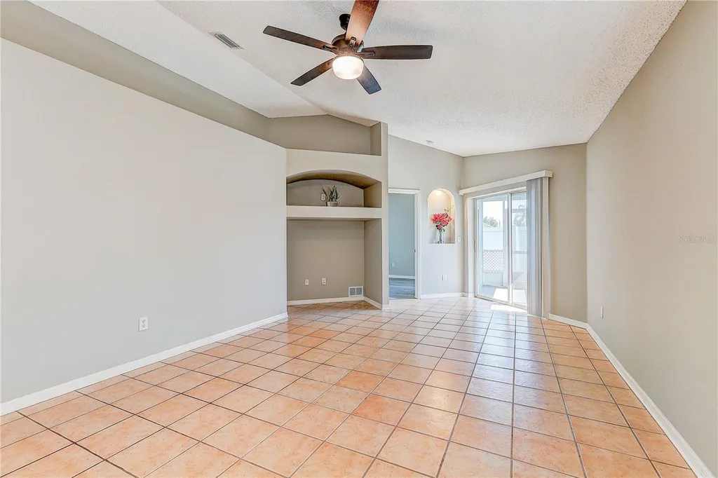 28725 Seashell Court Wesley Chapel FL 33545