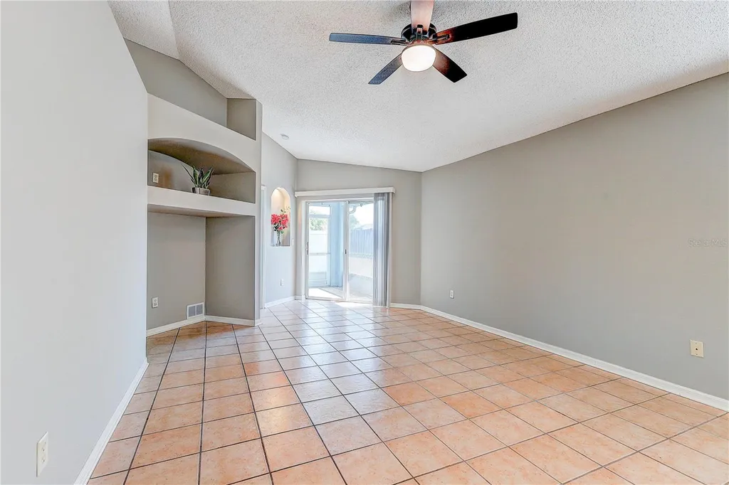 28725 Seashell Court Wesley Chapel FL 33545