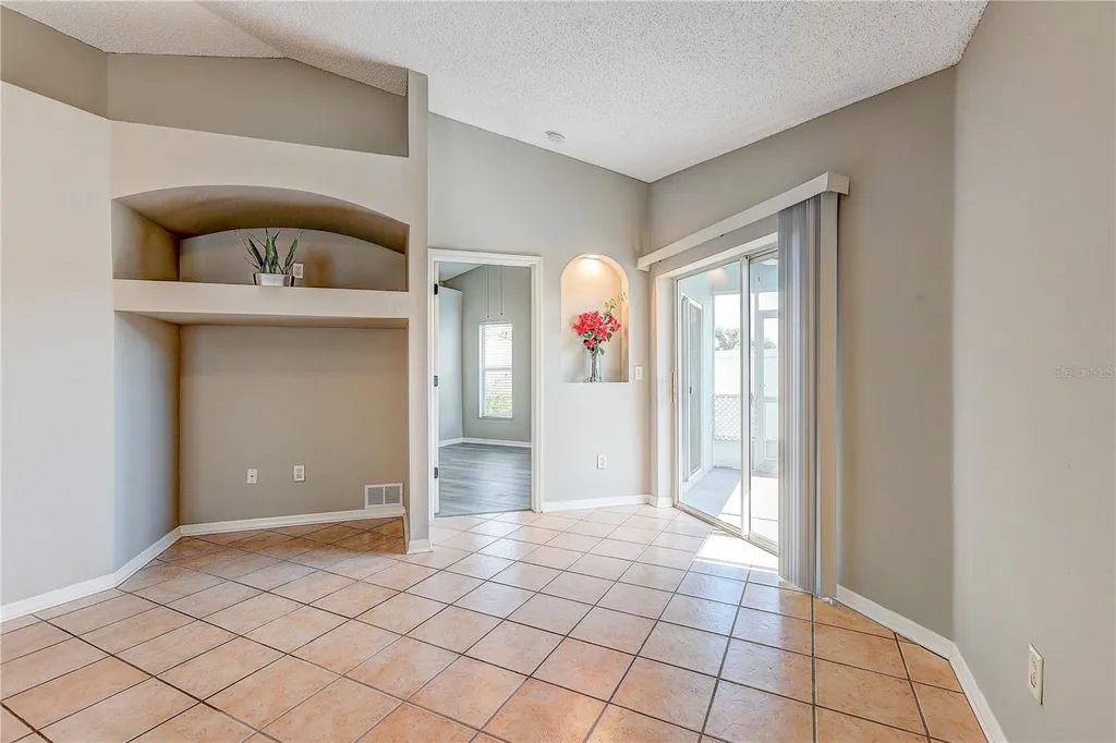 28725 Seashell Court Wesley Chapel FL 33545