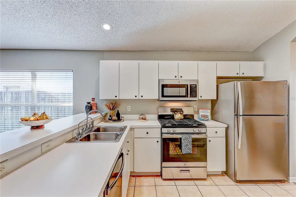 28725 Seashell Court Wesley Chapel FL 33545