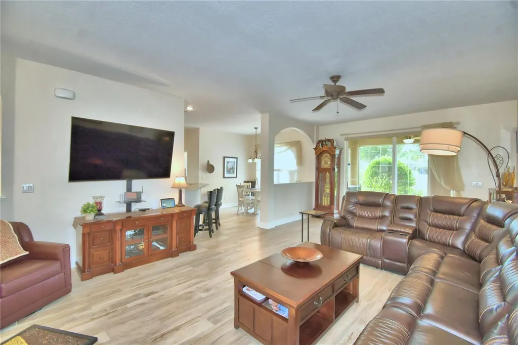 112 Waterview Circle Auburndale FL 33823