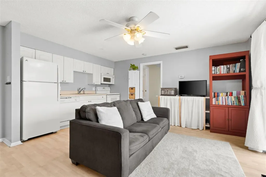 4215 E Bay Drive Clearwater FL 33764