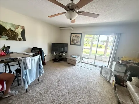 2727 75th Street W Bradenton FL 34209