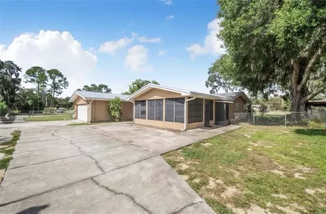 4854 E Hinson Avenue Haines City FL 33844