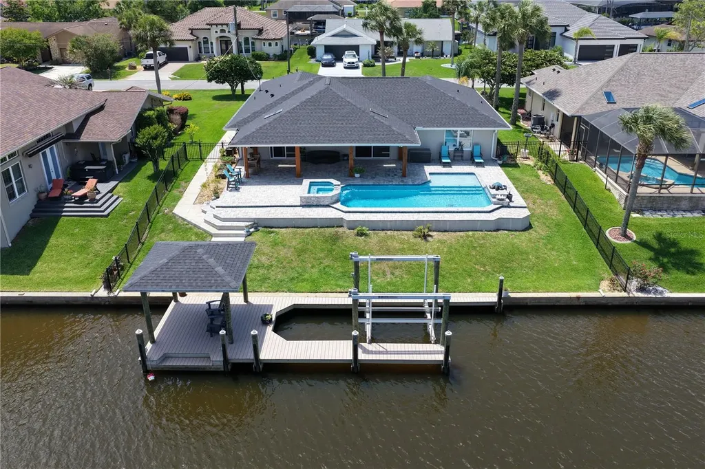 13 Flametree Court Palm Coast FL 32137
