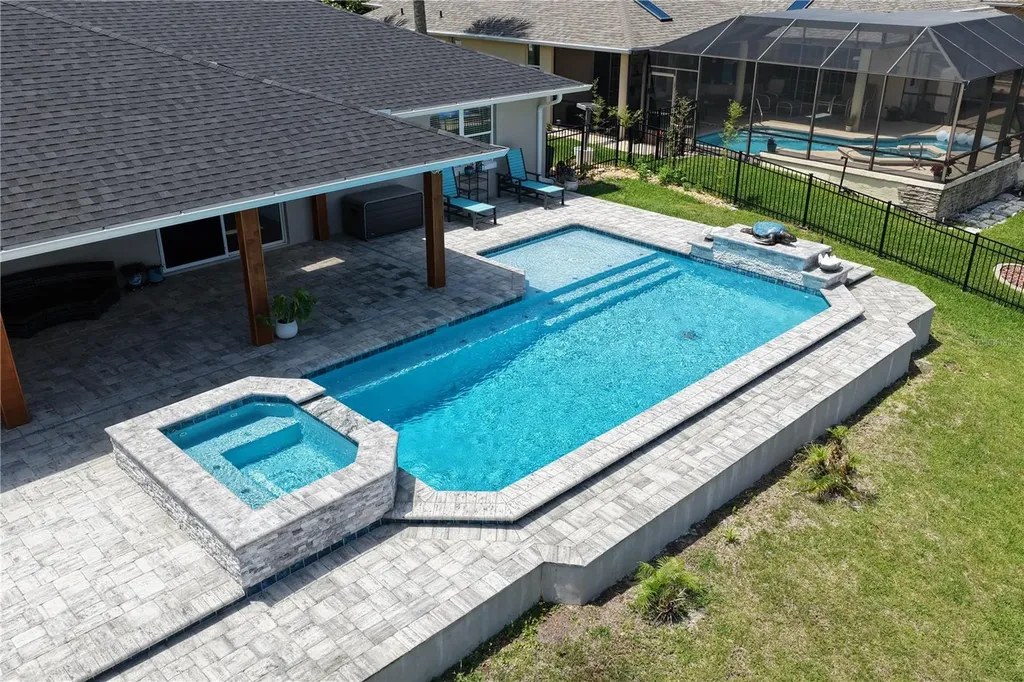 13 Flametree Court Palm Coast FL 32137