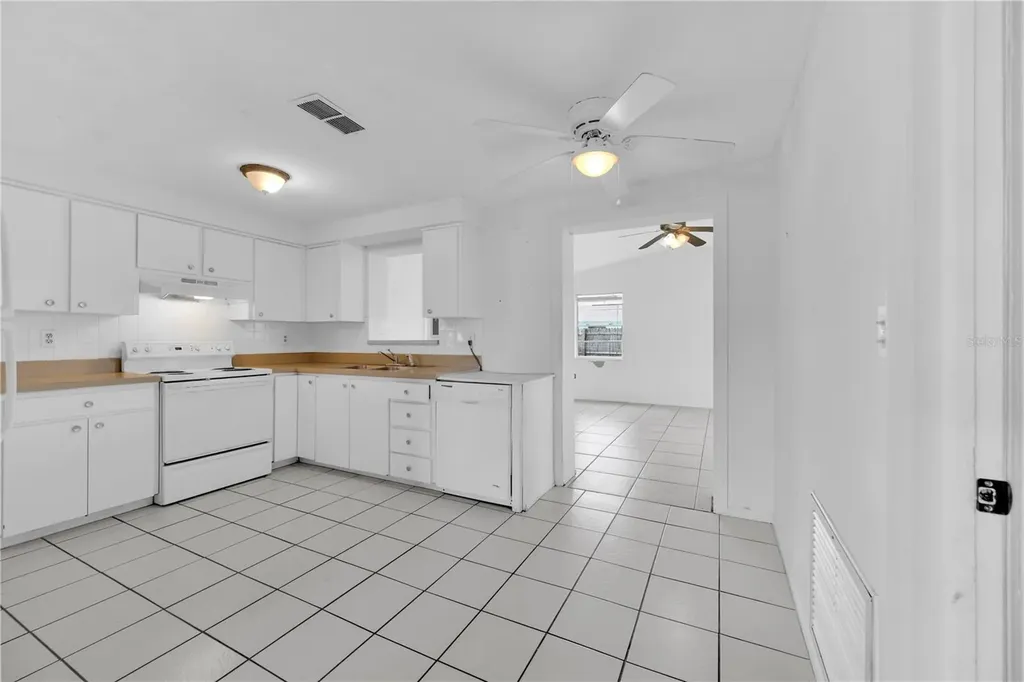 6318 Baldwyn Avenue New Port Richey FL 34653