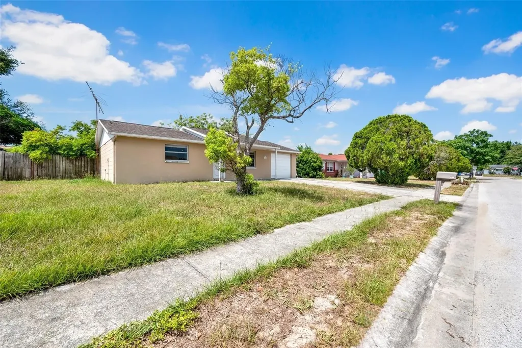 6318 Baldwyn Avenue New Port Richey FL 34653