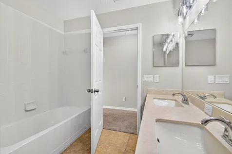3938 90th Avenue E Parrish FL 34219
