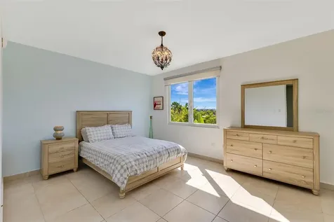 6690 Calle Turquoise Vega Alta PR 00692