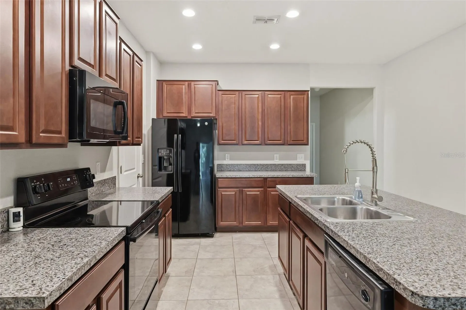 10407 Lake Montauk Drive Riverview FL 33578