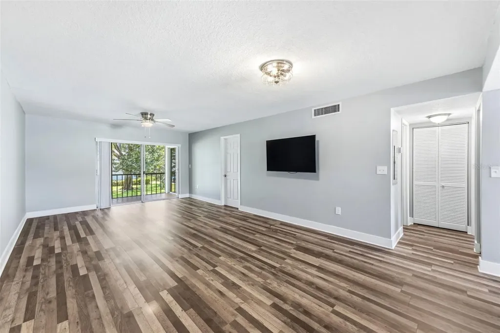 126 Cypress Court Oldsmar FL 34677