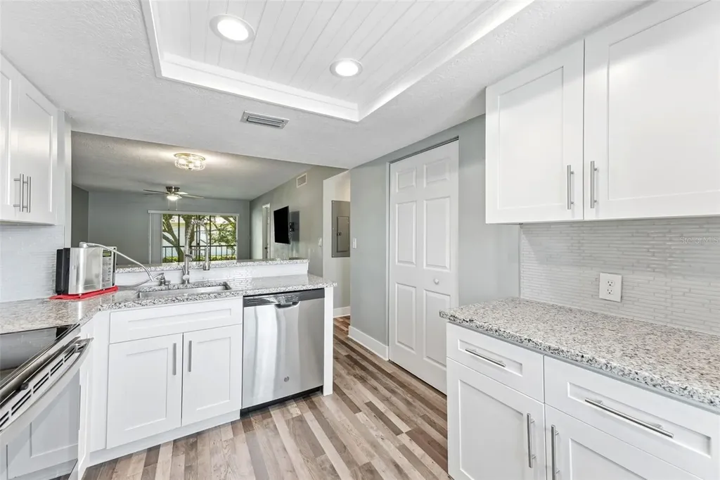126 Cypress Court Oldsmar FL 34677