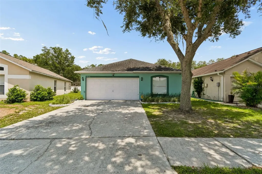 5936 Lake Front Drive Wesley Chapel FL 33545