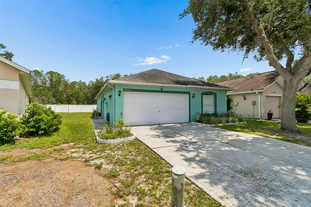 5936 Lake Front Drive Wesley Chapel FL 33545