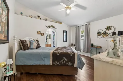 5936 Lake Front Drive Wesley Chapel FL 33545