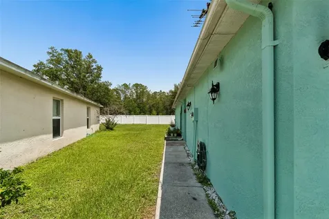 5936 Lake Front Drive Wesley Chapel FL 33545